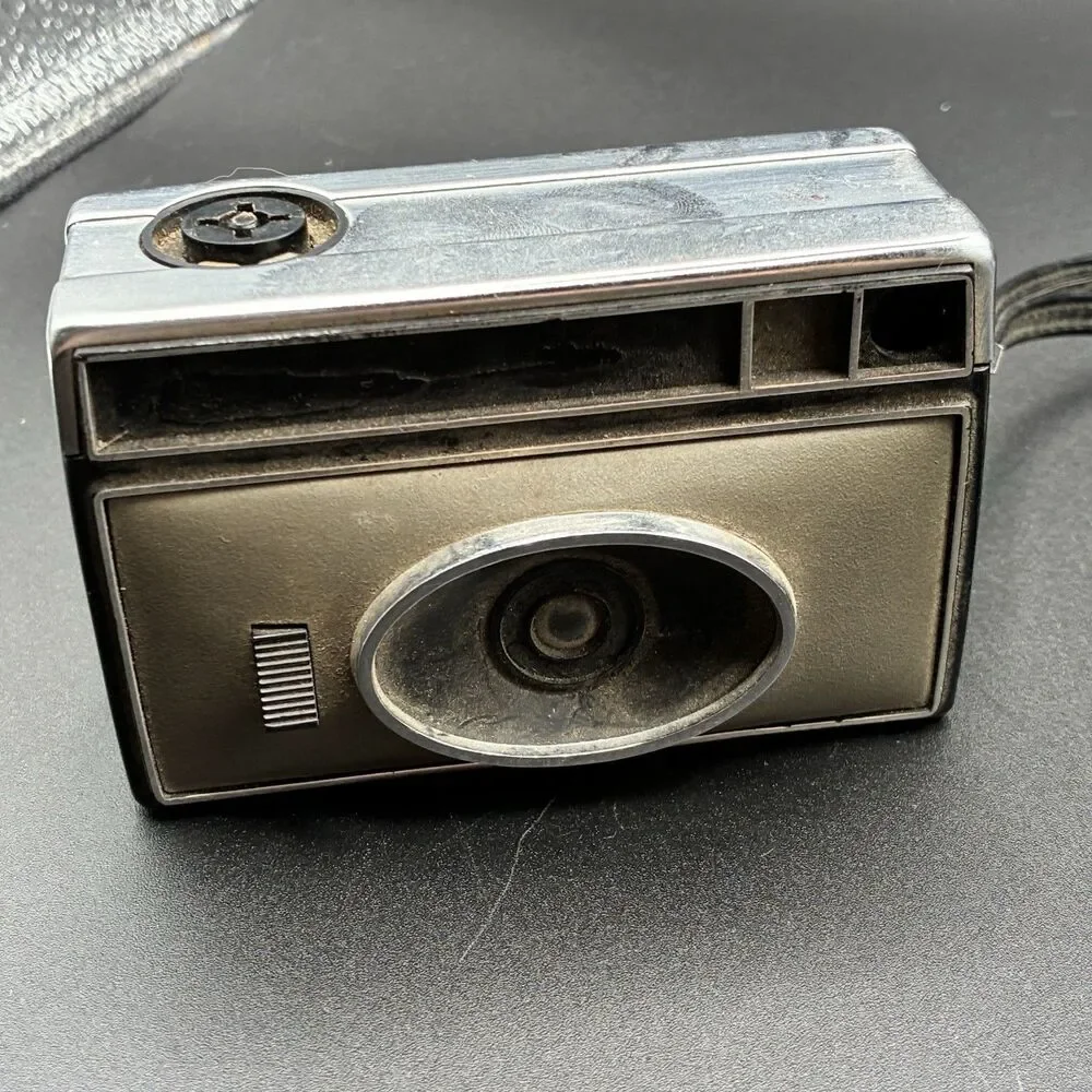 Vintage Camera Lot Kodak Instamatic Disc 4000 Ansco Shur-Flash PARTS/REPAIR
